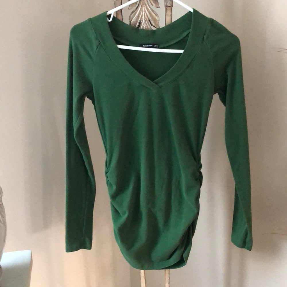 PattyBoutik green top size small